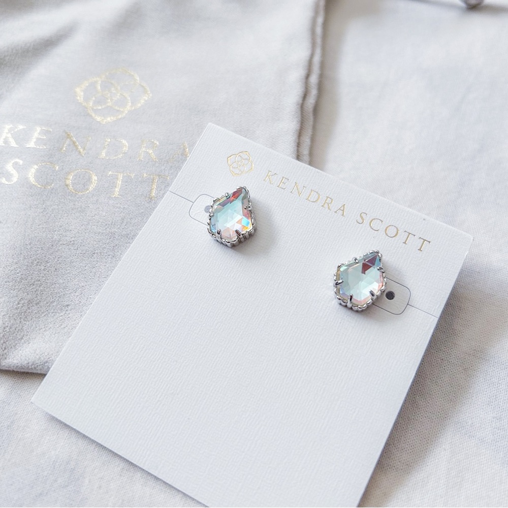 Kendra Scott Tessa Stud Earrings - BRAND NEW! - Picture 2 of 5